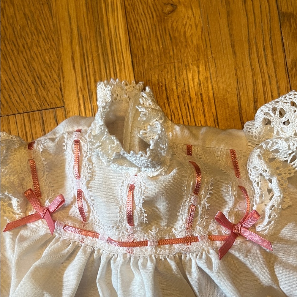 American Girl Doll Vintage Samantha Nightgown - Picture 3 of 6